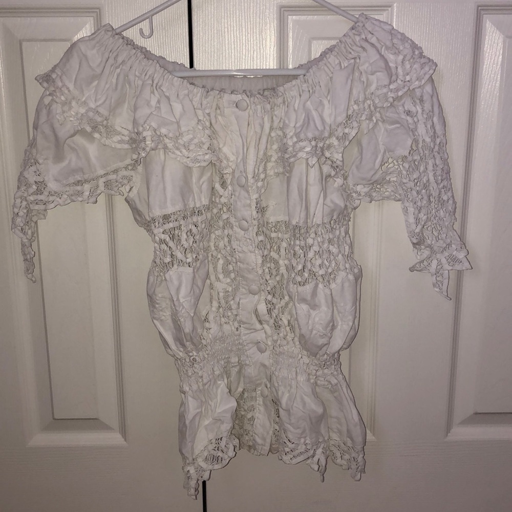 Off-the-shoulder white lacey top - Never worn